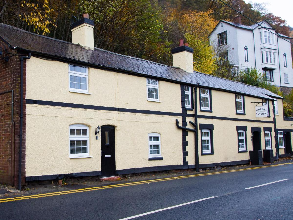 Minafon Villa Llangollen Buitenkant foto